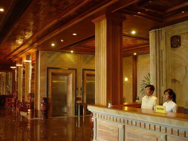 פנום פן Blue River Hotel מראה חיצוני תמונה