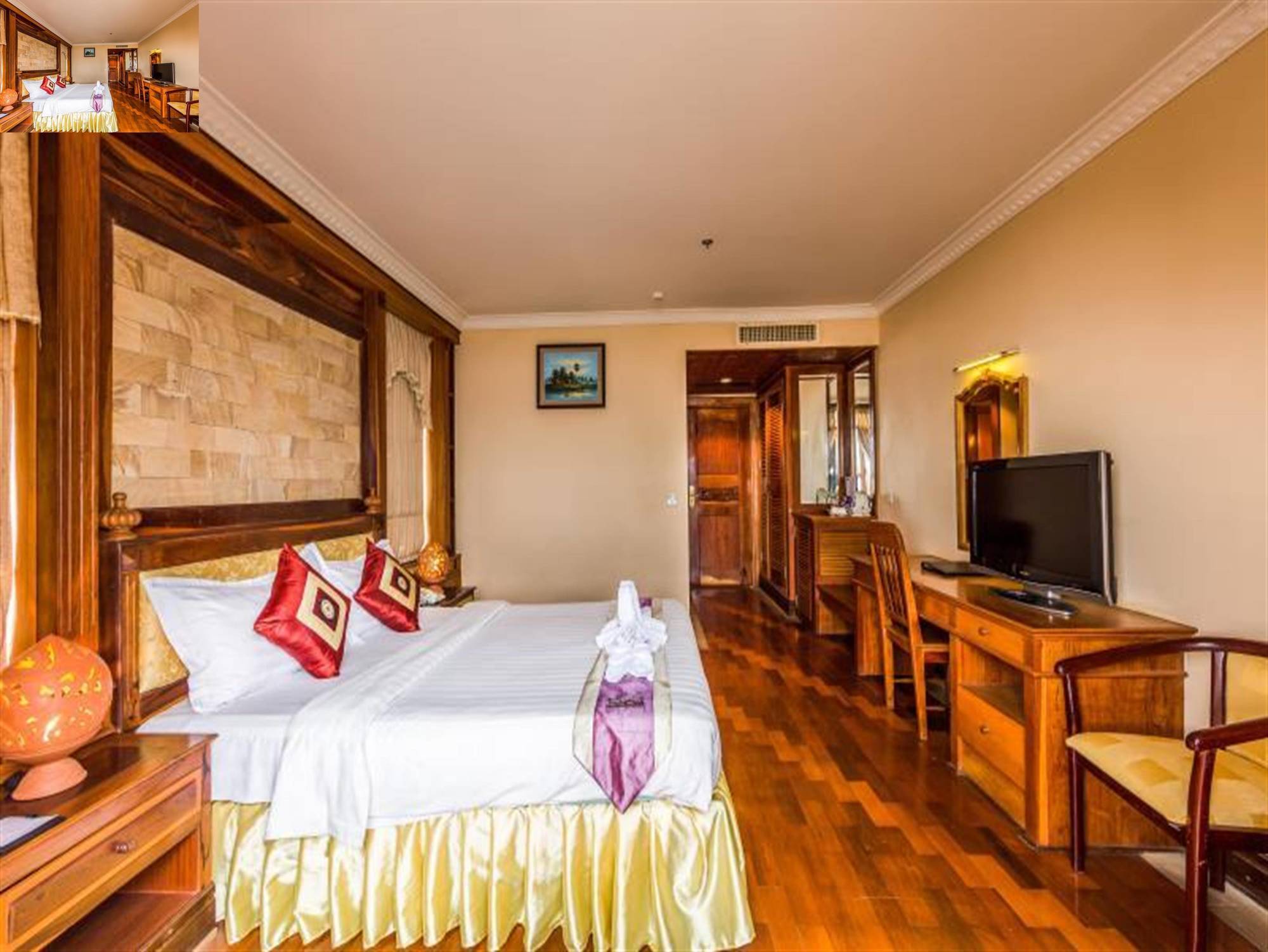 פנום פן Blue River Hotel מראה חיצוני תמונה