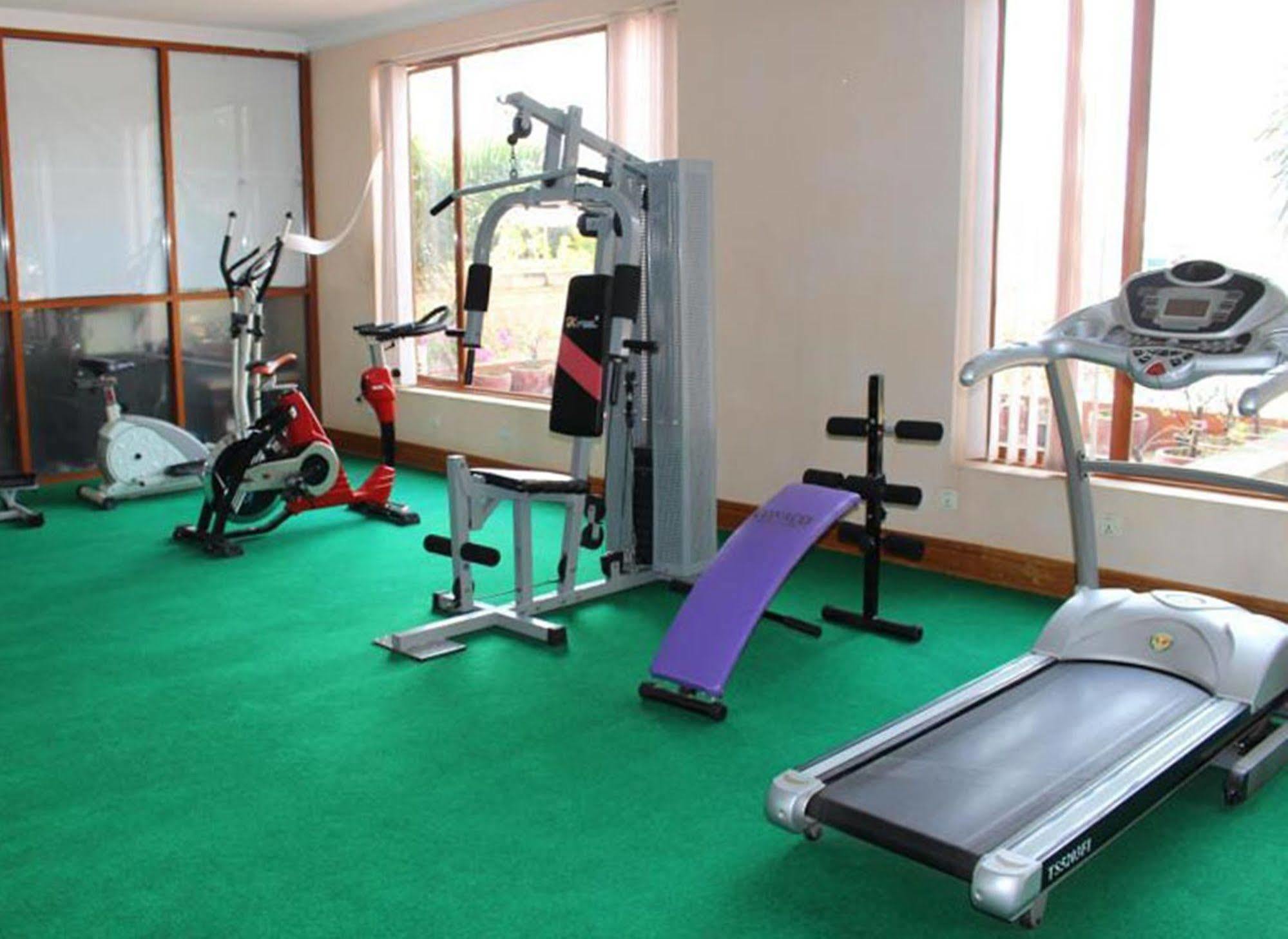 פנום פן Blue River Hotel מראה חיצוני תמונה